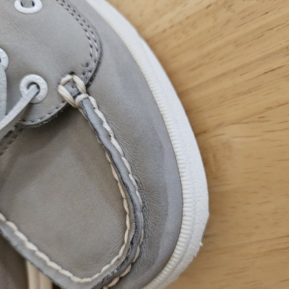 FINAL SALE! Sperry Top-Side Gray Leather Boat Shoes memory foam - size 6M - Flaw - Picture 9 of 12
